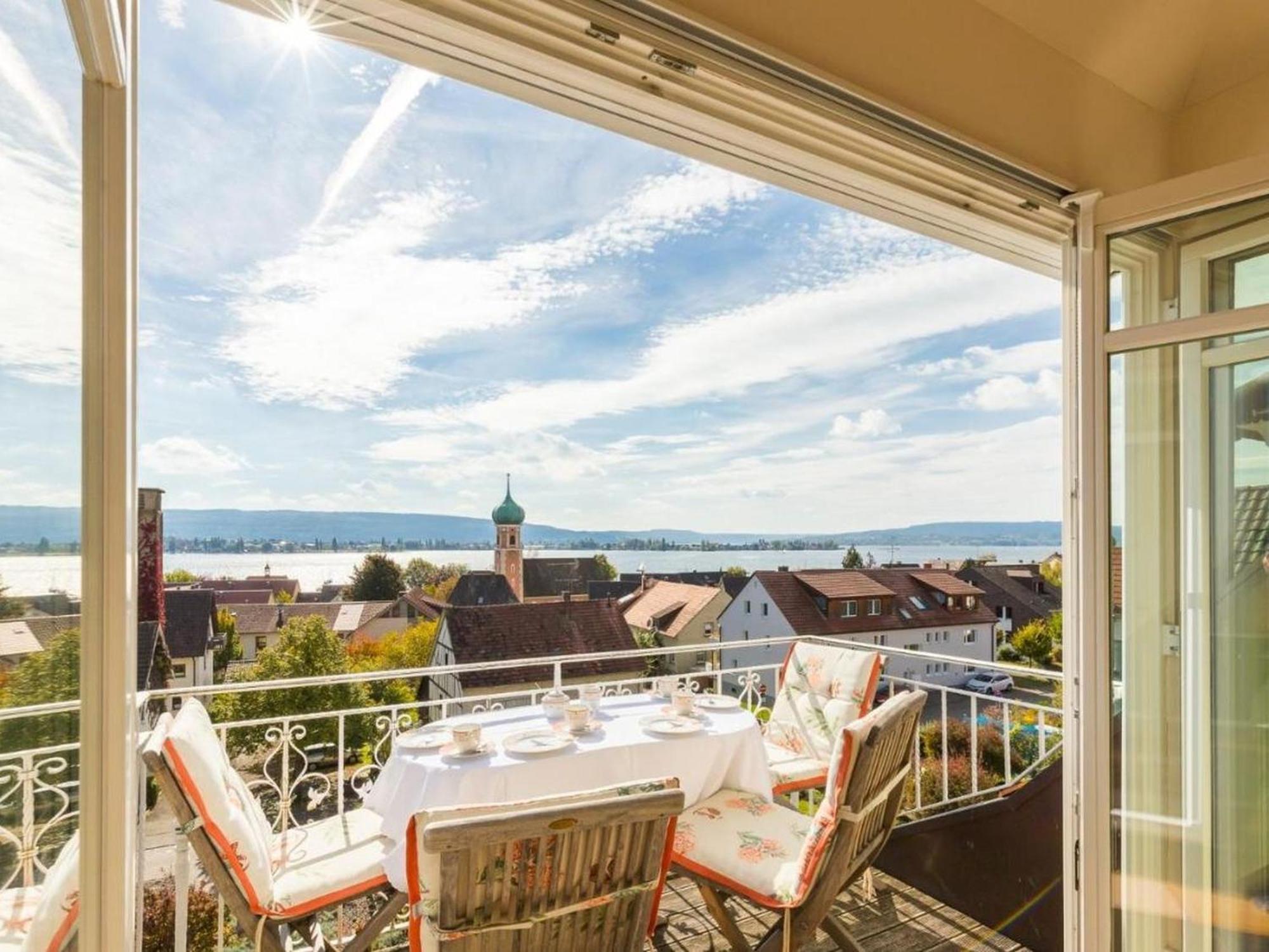 Ferienwohnung Bodenseeblick Allensbach Exteriör bild
